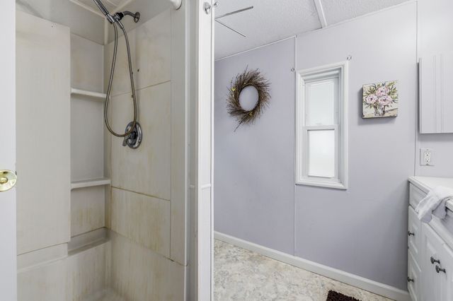 702 RICHVIEW RD, Rileyville, VA 22650