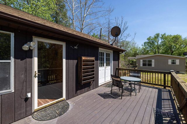 702 RICHVIEW RD, Rileyville, VA 22650