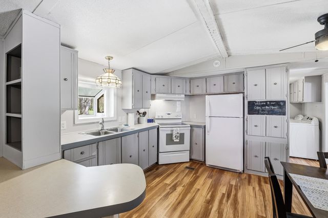 702 RICHVIEW RD, Rileyville, VA 22650