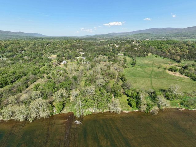 702 RICHVIEW RD, Rileyville, VA 22650