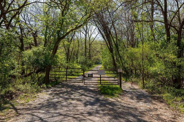 702 RICHVIEW RD, Rileyville, VA 22650