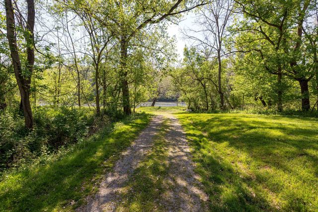 702 RICHVIEW RD, Rileyville, VA 22650
