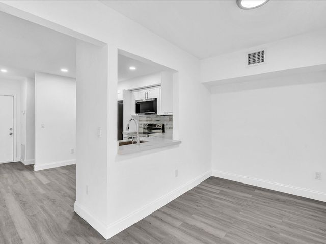 3841 Farragut Street, Hollywood, FL 33021