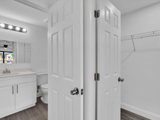 3841 Farragut Street, Hollywood, FL 33021