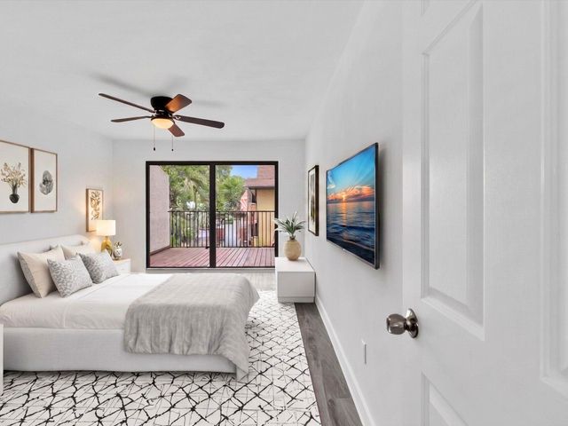 3841 Farragut Street, Hollywood, FL 33021