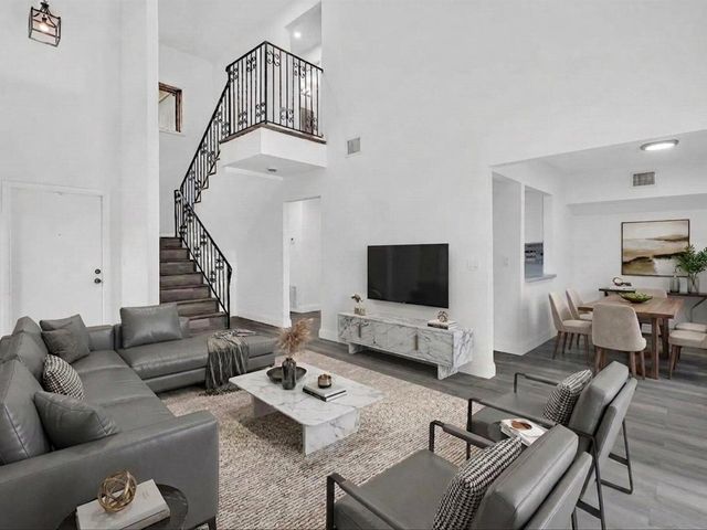 3841 Farragut Street, Hollywood, FL 33021