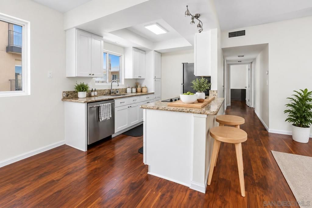 4550 Glacier 7, San Diego, CA 92108 — photo 5