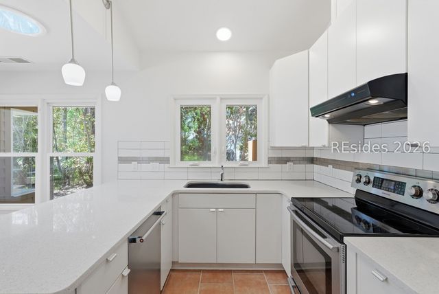 224 White Oaks Cir, Bluffton, SC 29910