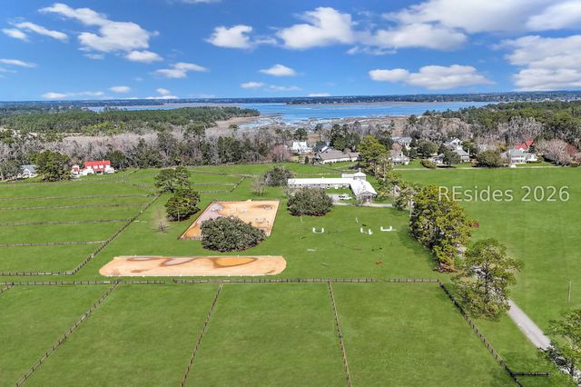 224 White Oaks Cir, Bluffton, SC 29910