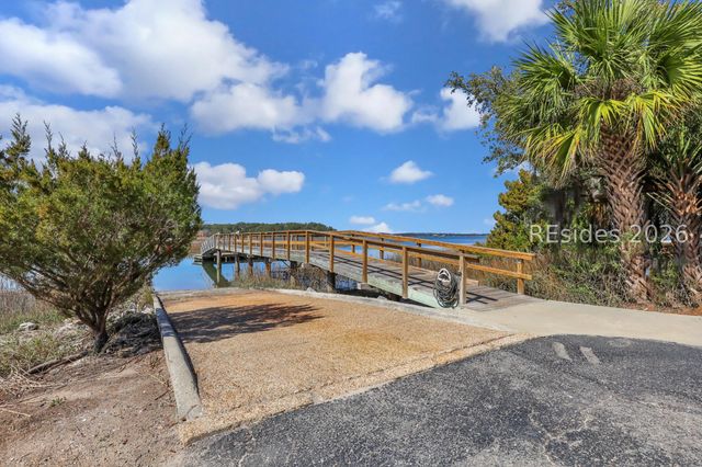 224 White Oaks Cir, Bluffton, SC 29910