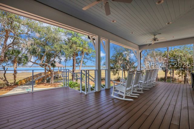 224 White Oaks Cir, Bluffton, SC 29910