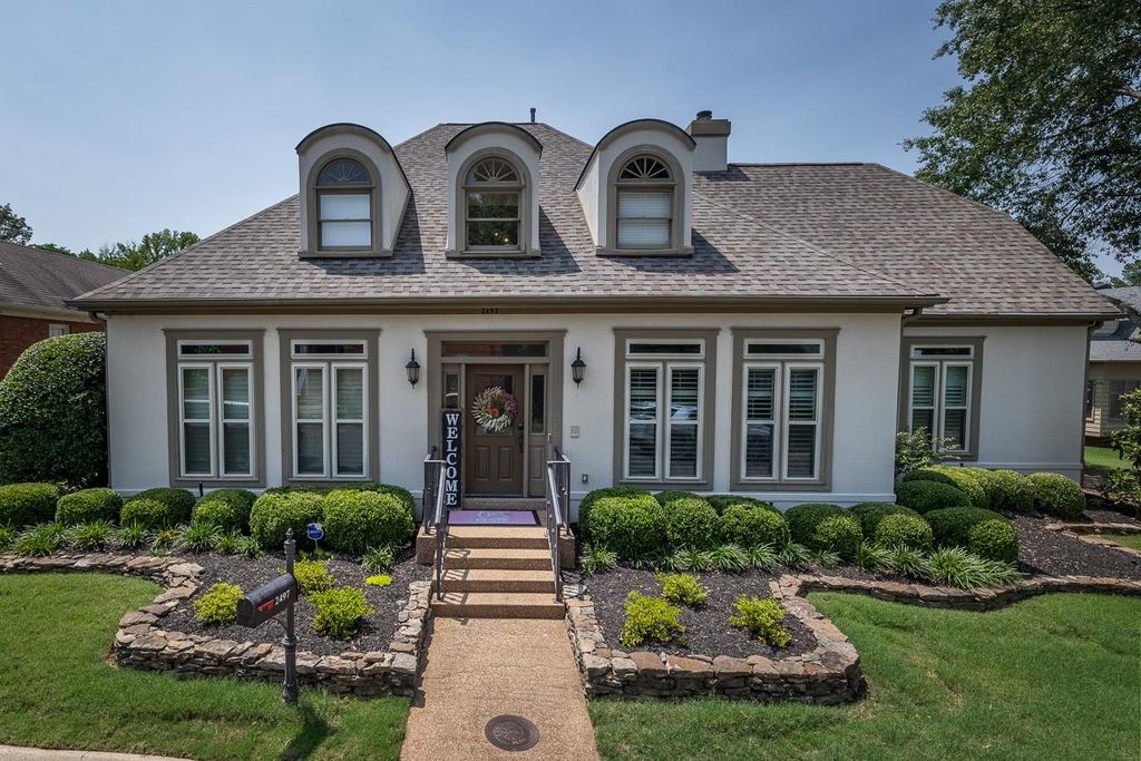 2497 EAGLERIDGE LN, Memphis, TN 38016