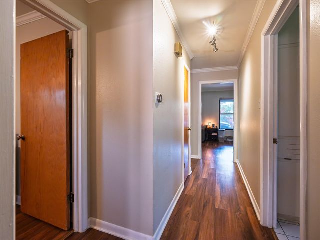 1306 Ridgemont DR, Austin, TX 78723