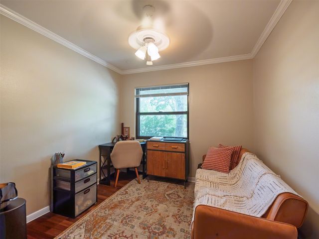 1306 Ridgemont DR, Austin, TX 78723