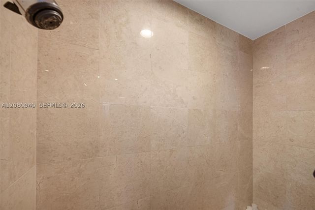 100 S Pointe Dr 1709, Miami Beach, FL 33139