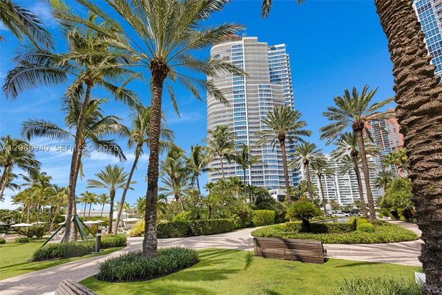 100 S Pointe Dr 1709, Miami Beach, FL 33139