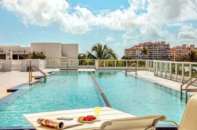 100 S Pointe Dr 1709, Miami Beach, FL 33139