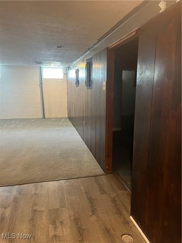 20625 Centuryway Road, Maple Heights, OH 44137