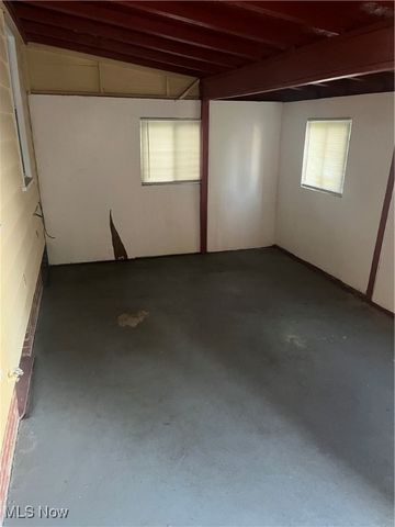 20625 Centuryway Road, Maple Heights, OH 44137