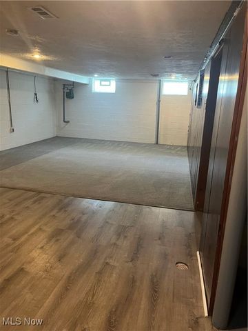 20625 Centuryway Road, Maple Heights, OH 44137