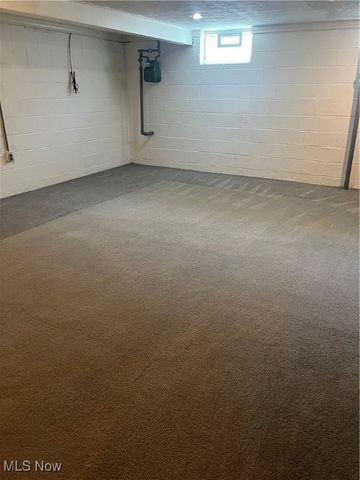 20625 Centuryway Road, Maple Heights, OH 44137