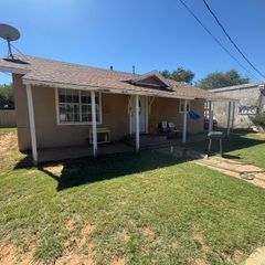 1507 N 5th Street, Tahoka, TX 79373