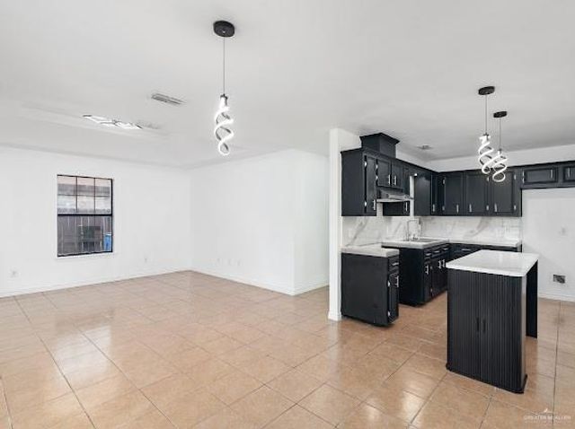 5810 S 28th Lane, Mcallen, TX 78503