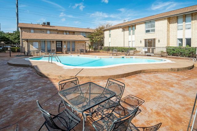 5812 Milton Street 105, Dallas, TX 75206