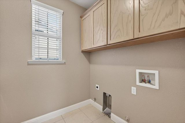 6659 W Morris Avenue, Fresno, CA 93723