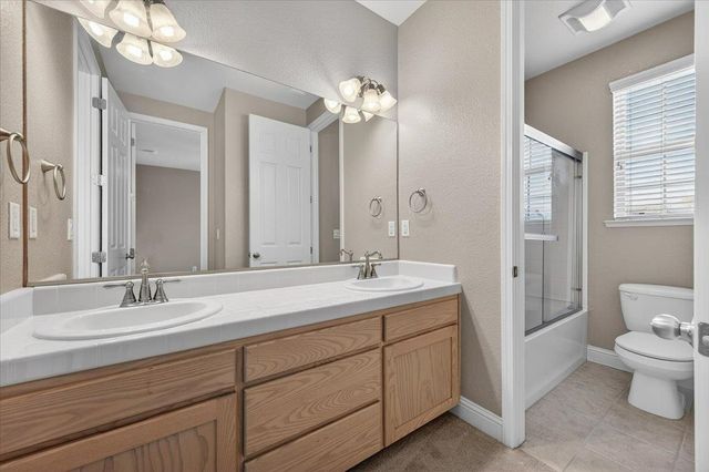 6659 W Morris Avenue, Fresno, CA 93723