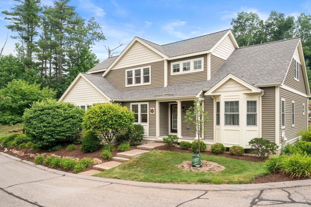 3 Mcgill Ct 21-4, Hopkinton, MA 01748
