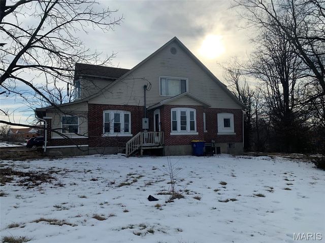 325 Iris Court, St Clair, MO 63077