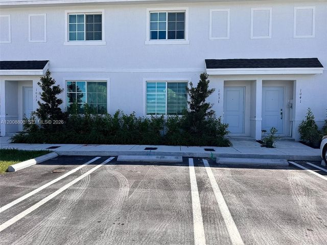 1041 NW 5th St 1041, Florida City, FL 33034