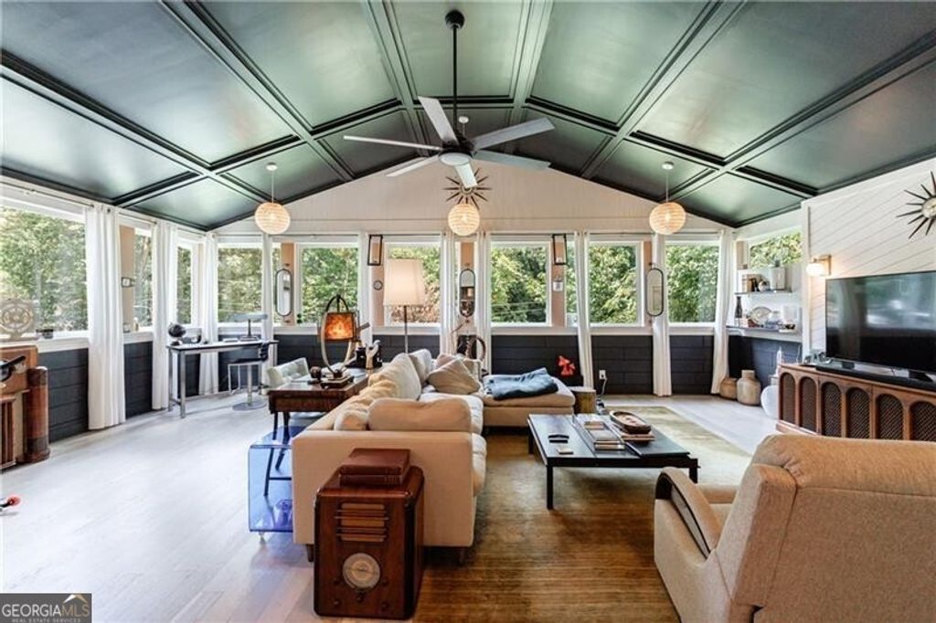 1893 Hickory Road, Atlanta, GA 30341