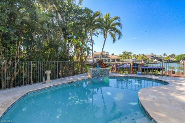 2150 Marina DR, Naples, FL 34102