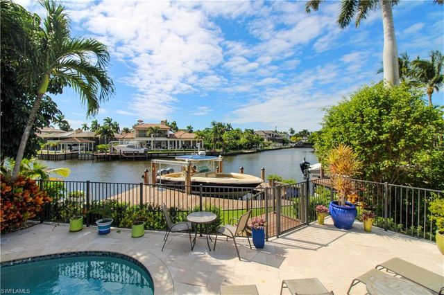 2150 Marina DR, Naples, FL 34102