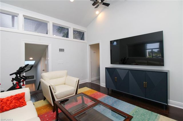 2150 Marina DR, Naples, FL 34102