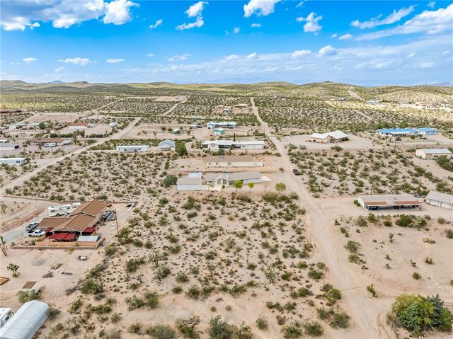 600 W Bradley Bay Drive, Meadview, AZ 86444