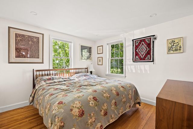 19 Wilbur St, Easton, MA 02356