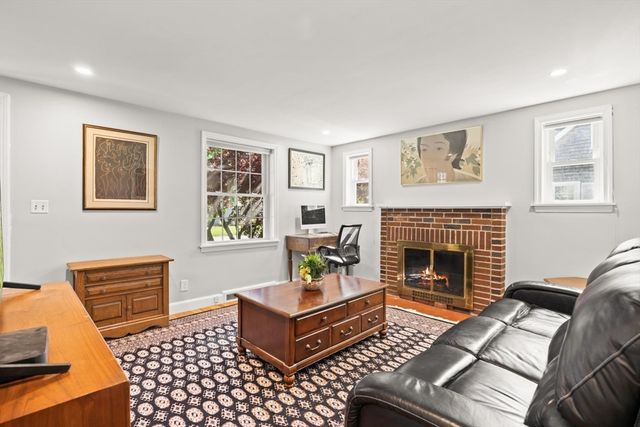 19 Wilbur St, Easton, MA 02356