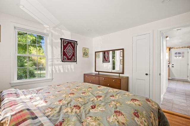 19 Wilbur St, Easton, MA 02356