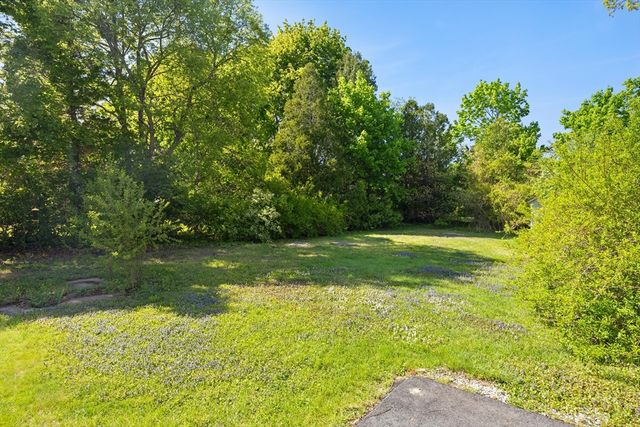 19 Wilbur St, Easton, MA 02356