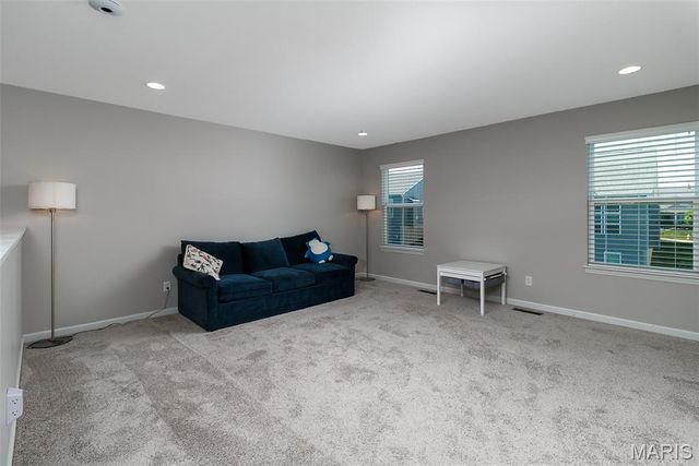 214 Carlton Point Drive, Wentzville, MO 63385