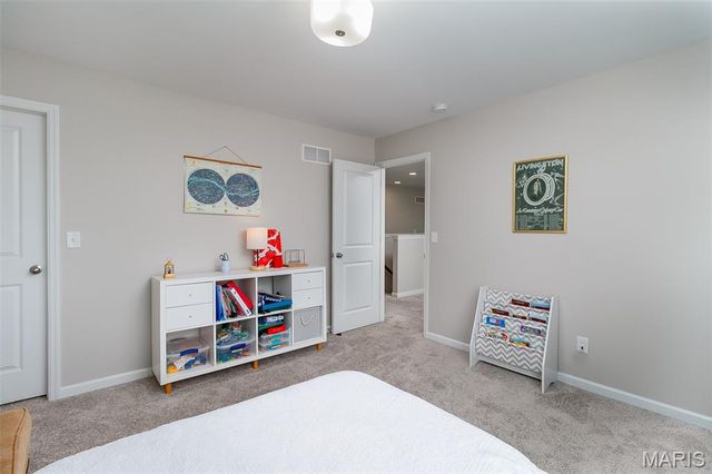 214 Carlton Point Drive, Wentzville, MO 63385