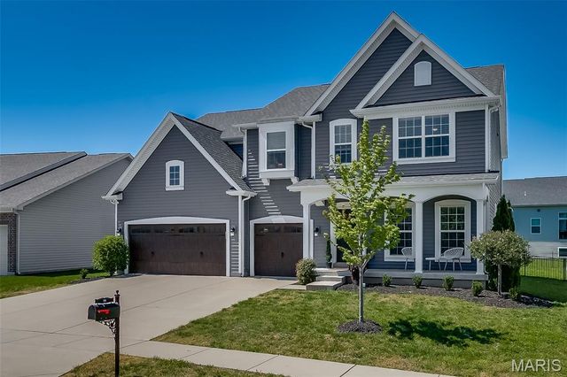 214 Carlton Point Drive, Wentzville, MO 63385