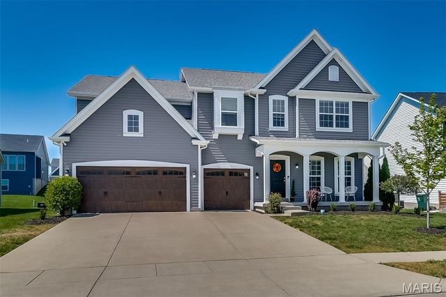 214 Carlton Point Drive, Wentzville, MO 63385