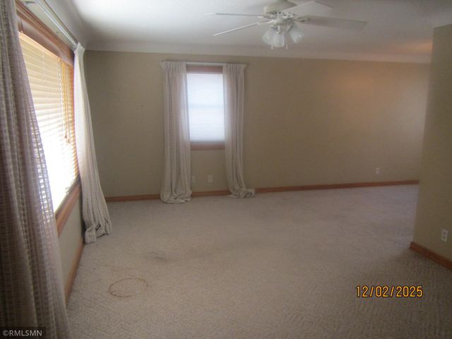 2061 Arlington Avenue E, Saint Paul, MN 55119