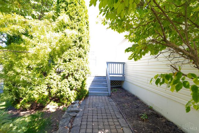 295 Countryside Drive, Lebanon, OH 45036