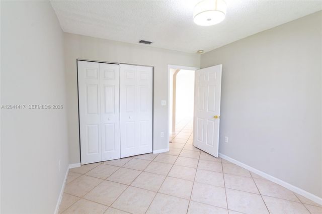 11811 SW 8th St, Pembroke Pines, FL 33025