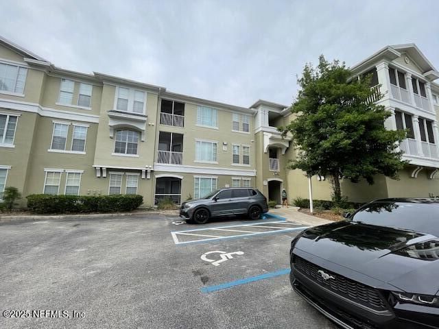 8290 GATE Parkway W 310, Jacksonville, FL 32216